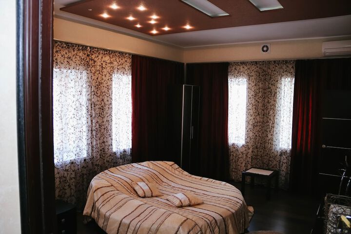 Room 4 of 54