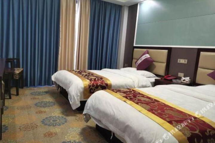 Cangnan Jiacheng Business Hotel