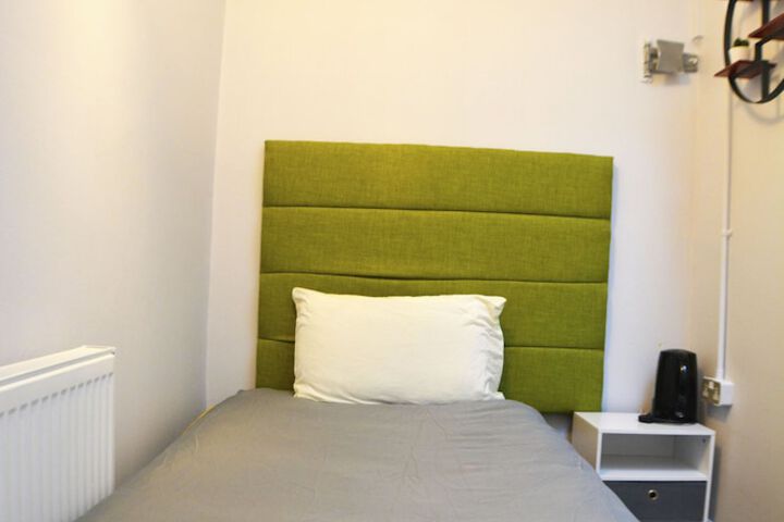 Room 36 of 46