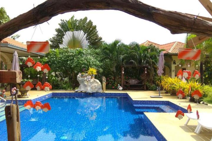 Photo 18