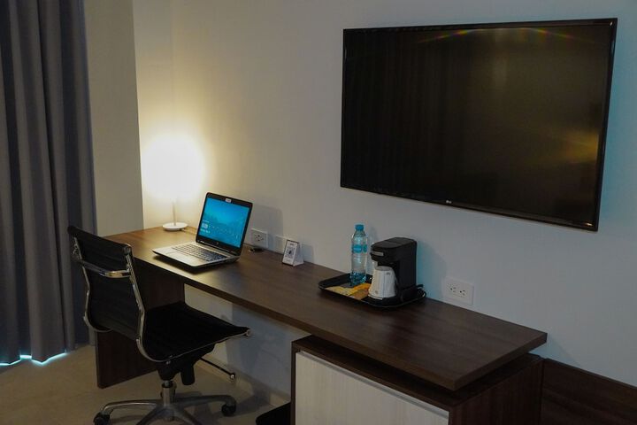 Room 18 of 47