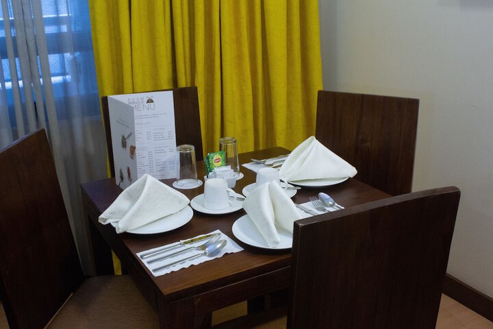 Dining Photos