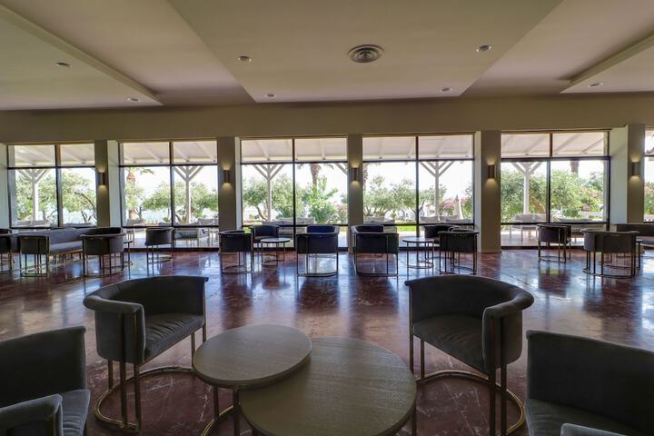Hotel Interior 6 of 128