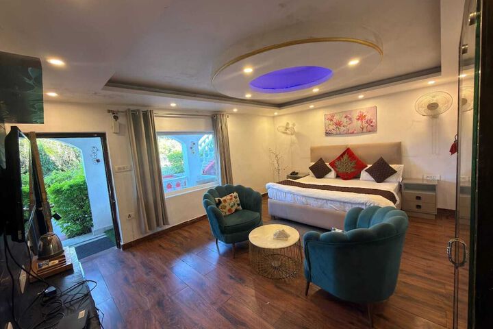 Room 19 of 44