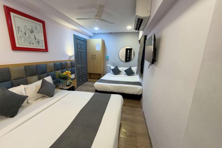 Room 15 of 39