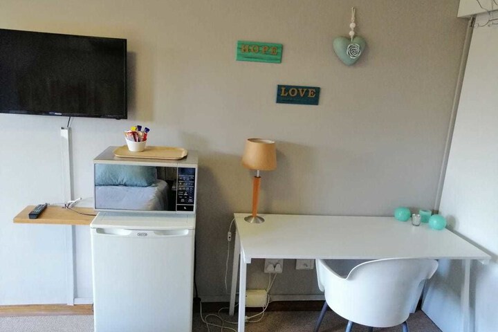 Room 9 of 51