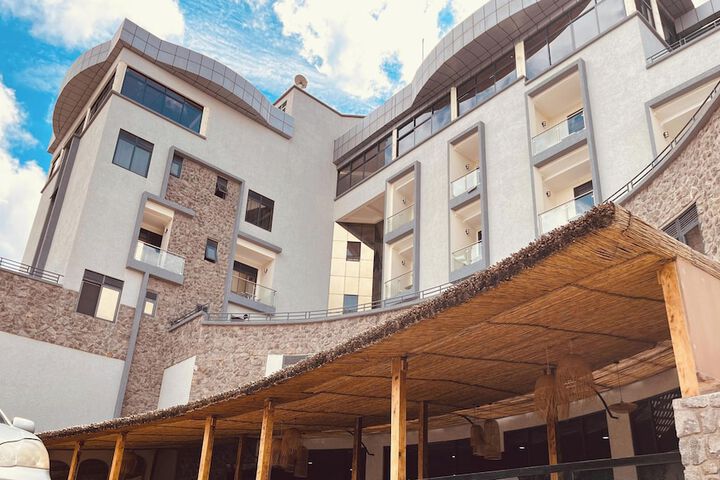 Hotel 16 of 17