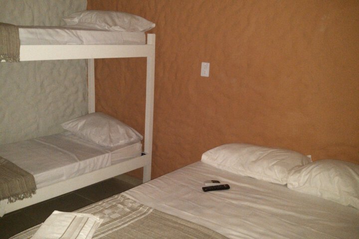 Room 4 of 28