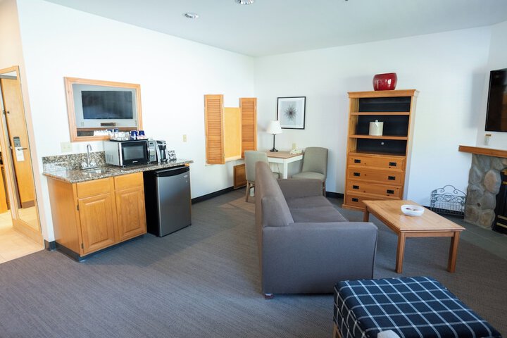 Room 81 of 150