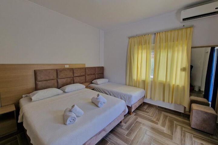 Room 36 of 68