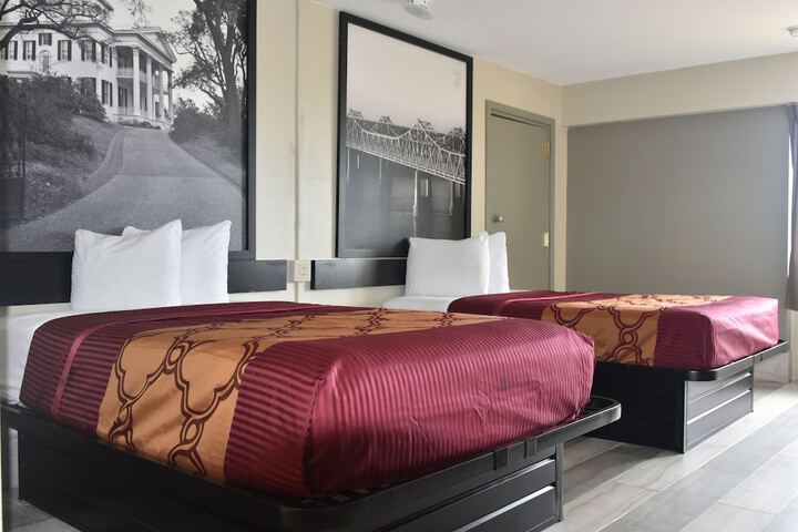 Room 9 of 52