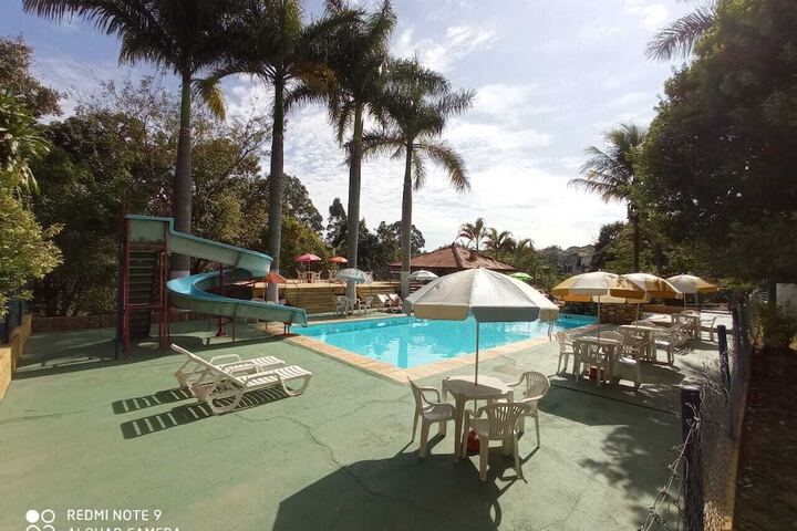 Pool 10 of 91