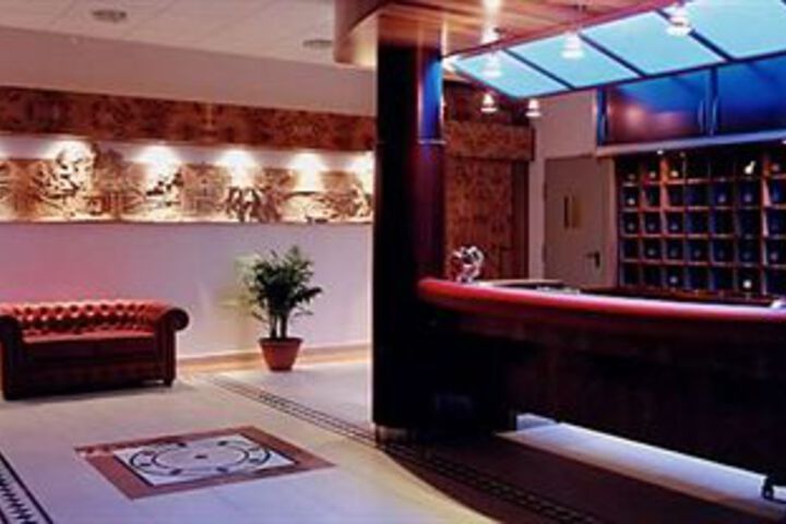 Hotel Interior 20 of 33