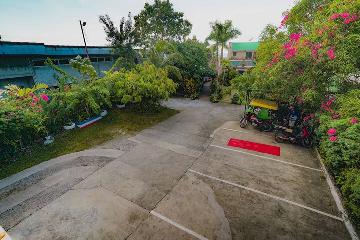 Property Grounds 60 of 80