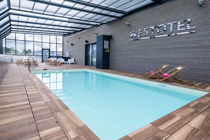 Pool 57 of 114