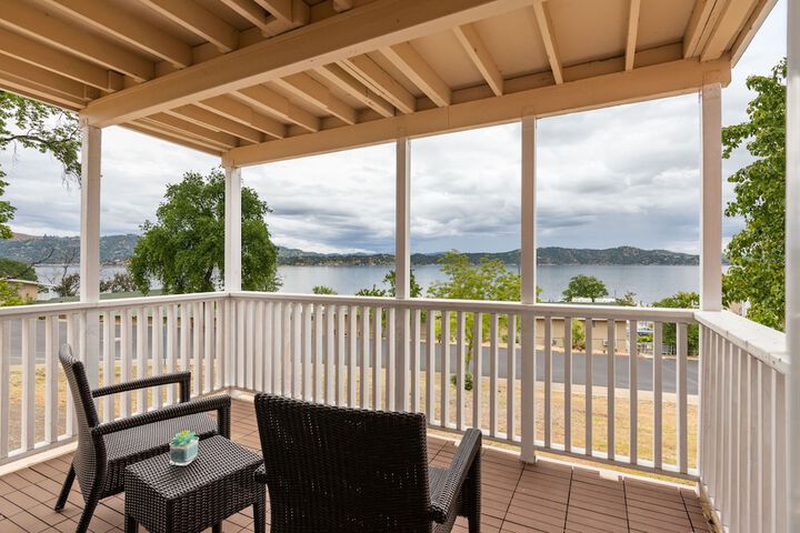 Terrace/Patio 20 of 46