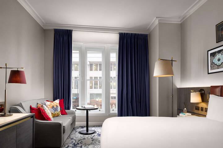 Room 15 of 56