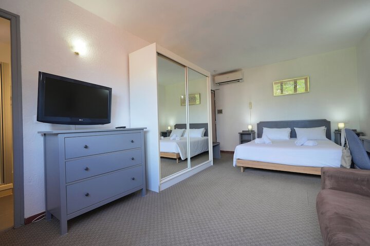 Room 19 of 59