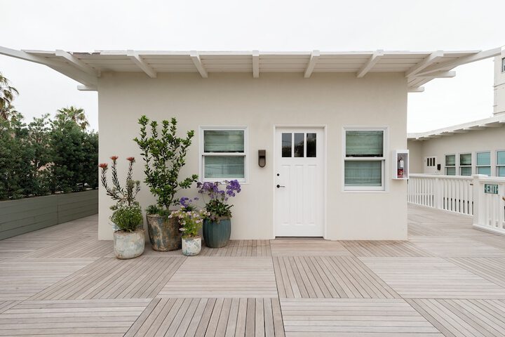 Terrace/Patio 11 of 17