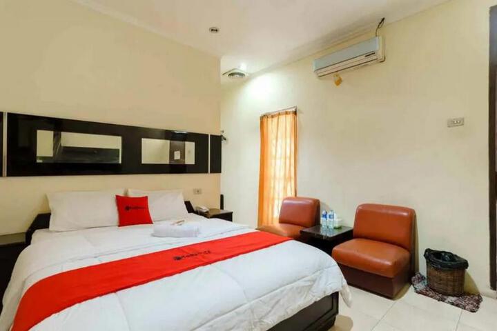 RedDoorz at Dwipa Wisata Hotel Lampung