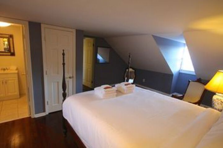 Room 19 of 76