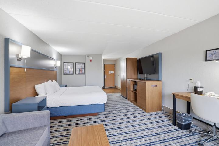 Room 36 of 70