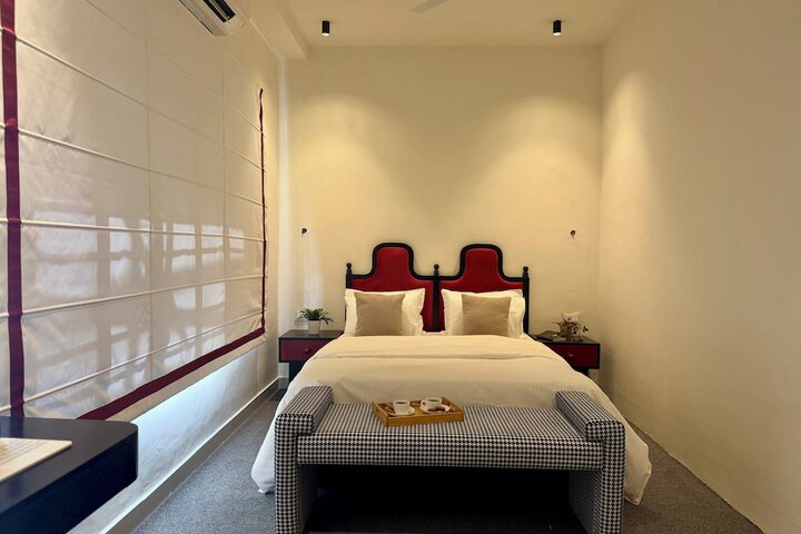 Room 10 of 70