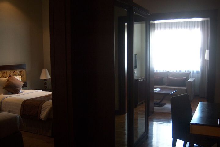 Room 15 of 67