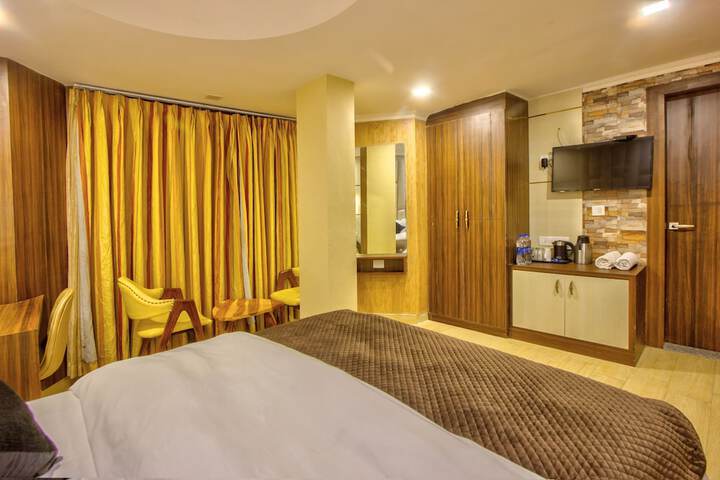 Room 34 of 91