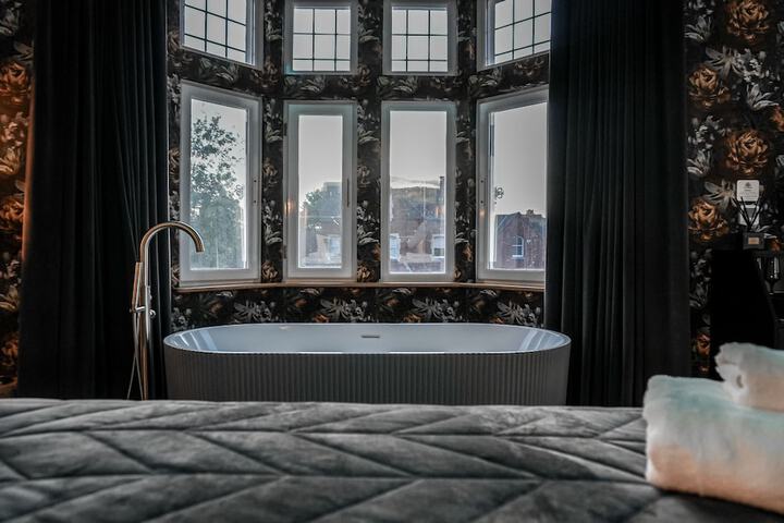 Room 42 of 134