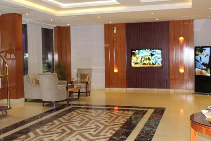 Hotel Interior 10 of 36