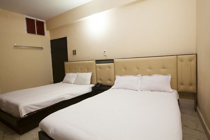 Room 22 of 27