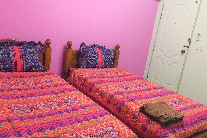 Room 14 of 99