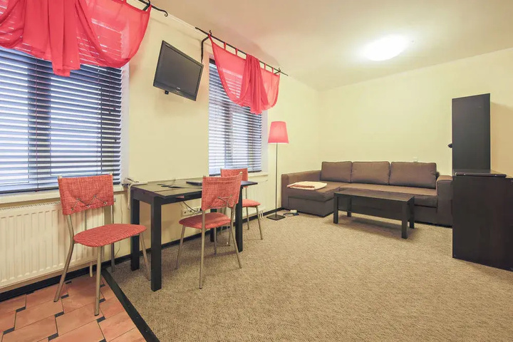 guest_rooms
