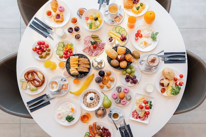 Breakfast/Coffee Service 44 of 62