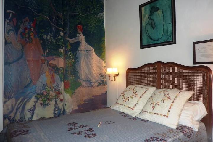 Room 7 of 46