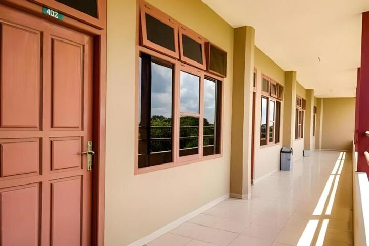 Hotel Wisata Bandar Jaya