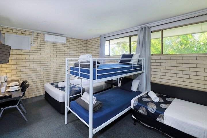Room 12 of 29