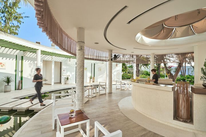 Hotel Interior 121 of 167