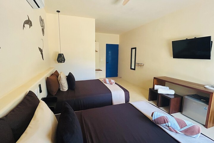 Room 180 of 321