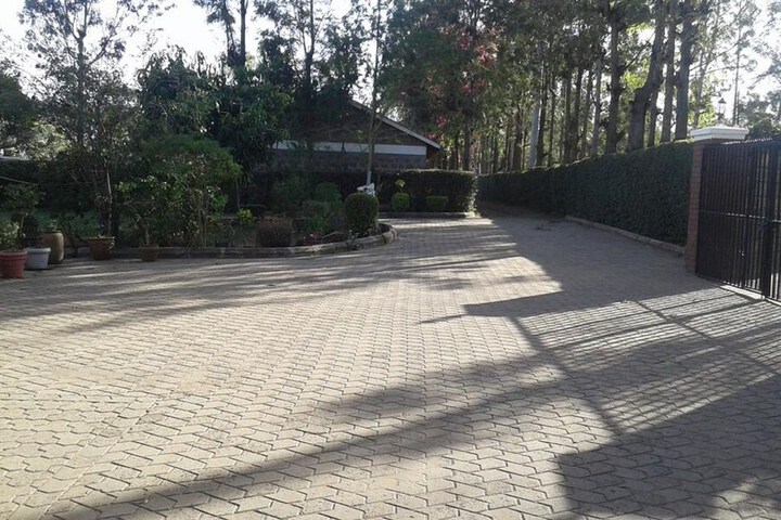 Property Grounds 20 of 20