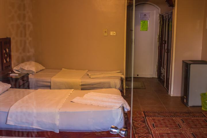 Room 8 of 74
