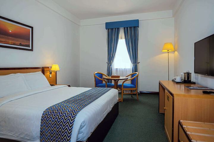 Room 46 of 121