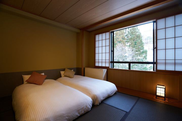 Room 5 of 57
