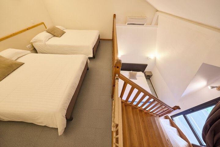 Room 29 of 114