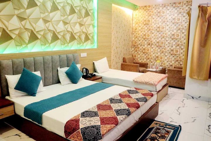 Room 26 of 36