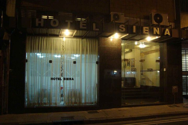 HOTEL SIENA