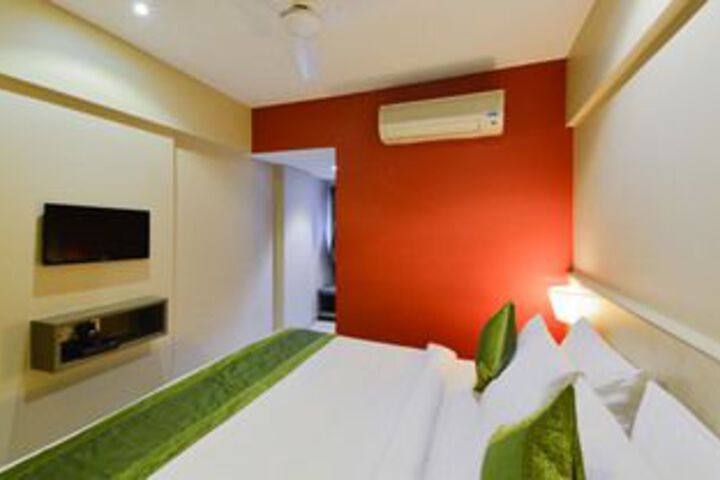 Room 39 of 61
