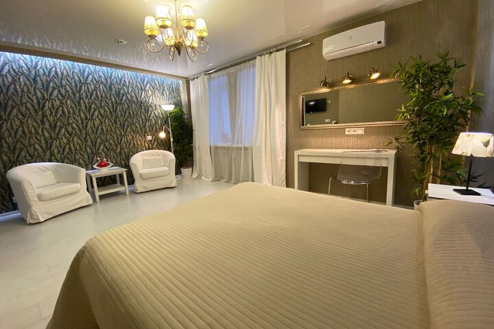 Room 34 of 46