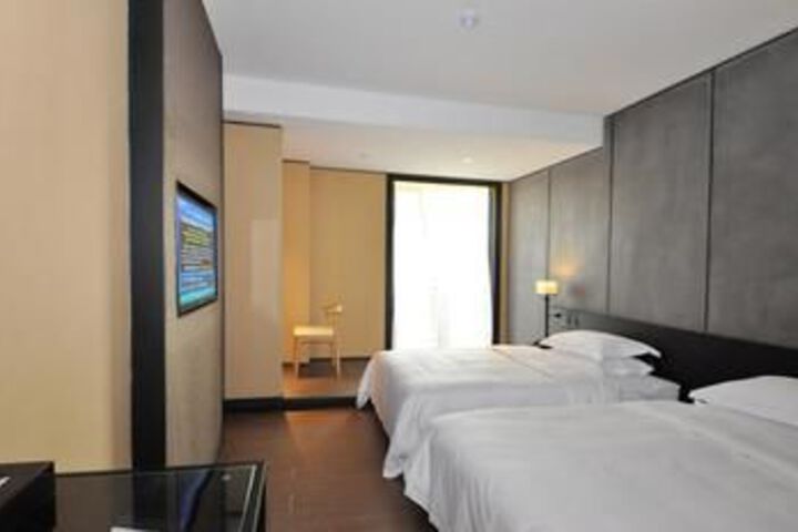 Room 14 of 27